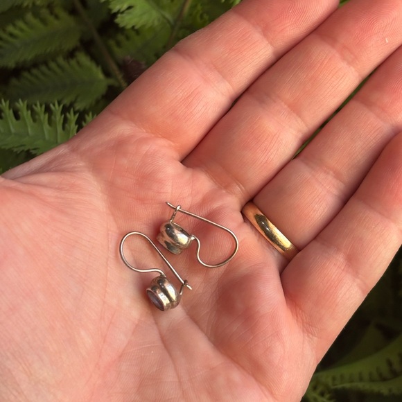 Vintage Amethyst Earrings - Picture 2 of 3